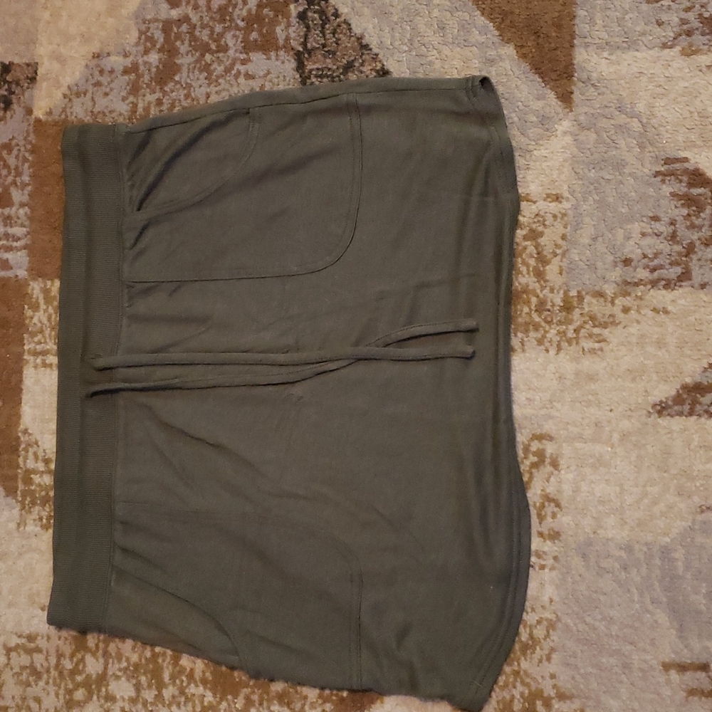 Balance Collection Casual active Skirt size. XL